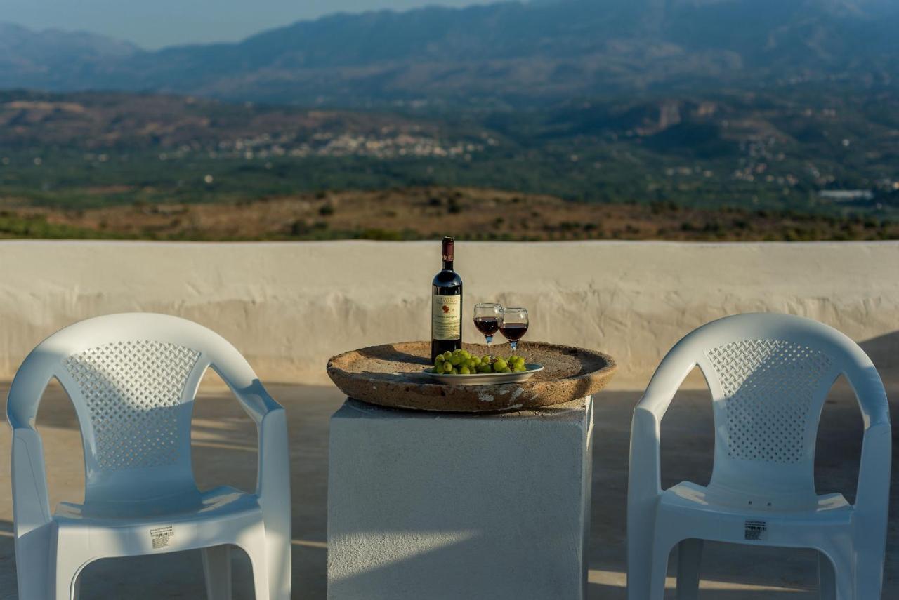 Bella-Maria At Aptera With Mountain And Sea View !! Chania  Exterior foto